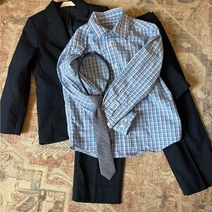 4t boys suit - Cat & Jack Blue boys suit, blue and White Plaid Shirt with tie.